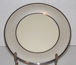 Lenox China Ivory Frost Platinum Dinner Plate - Round/10.5&quot; wide - £9.46 GBP