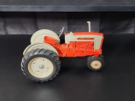 Vintage Diecast ERTL toy tractor 1/16  Ford 901 select o speed Orange Color RARE - $39.99