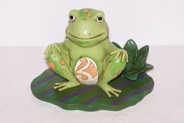 Lovely Jim Shore Heartwood Creek 4037670 Bounce With Me Frog &amp; Lily Pad Figurine - £20.13 GBP