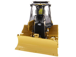 CAT Caterpillar D3 Track Type Dozer with Operator &quot;High Line&quot; Series 1/50 Diecas - $116.99