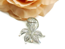 Filigree Deco Orchid Lily Flower Pin Estate Vintage Brooch Sterling Silv... - £49.31 GBP