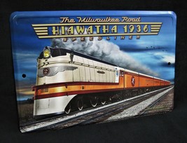 HIAWATHA 1936 Speedliner -*US MADE* Full Color Sign - Man Cave Garage Bar Decor - £12.56 GBP