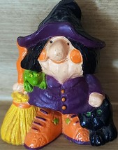 Vintage Hallmark Merry Miniatures Halloween Witch With Cat &amp; Frog Figurine Cute - £9.24 GBP