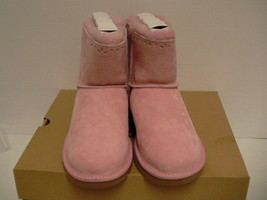 Women&#39;s ugg boots K dixi flora perf pink size 6 Youth new with box - £102.83 GBP