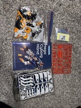 Mega Cyborg Hand By Thames &amp; Kosmos  STEM Experiment Kit Partially Sealed - $9.90