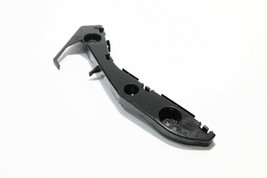 2004-2009 TOYOTA PRIUS FRONT BUMPER LEFT SIDE SUPPORT BRACKET GUIDE P2677 - $40.49