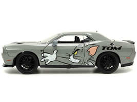 2015 Dodge Challenger Hellcat Gray w Tom Graphics Jerry Diecast Figure Tom Jerry - £39.02 GBP