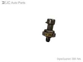Engine Oil Pressure Sensor For 08-10 Ford F-250 Super Duty  6.4  Diesel - $19.75