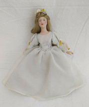 Avon Porcelain Cinderella 9&quot; Dolls 1984 - $7.92