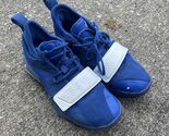 Authenticity Guarantee

Nike PG 2.5 TB BLUE WHITE BASKETBALL BQ8454-400 ... - $118.80