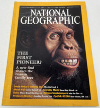 National Geographic Magazine August 2002 - £10.24 GBP