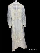 Gorgeous Vintage Wedding Dress With Hat with discoloration on it - £155.69 GBP