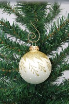 Vanilla Windswept Branches 2-5/8" Glass Ball Christmas Ornament - £7.83 GBP