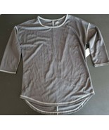 NEW Women&#39;s St John&#39;s Bay Active Quick Dri Gray Shirt Sz PXS Petite XS F... - $243.00 MXN