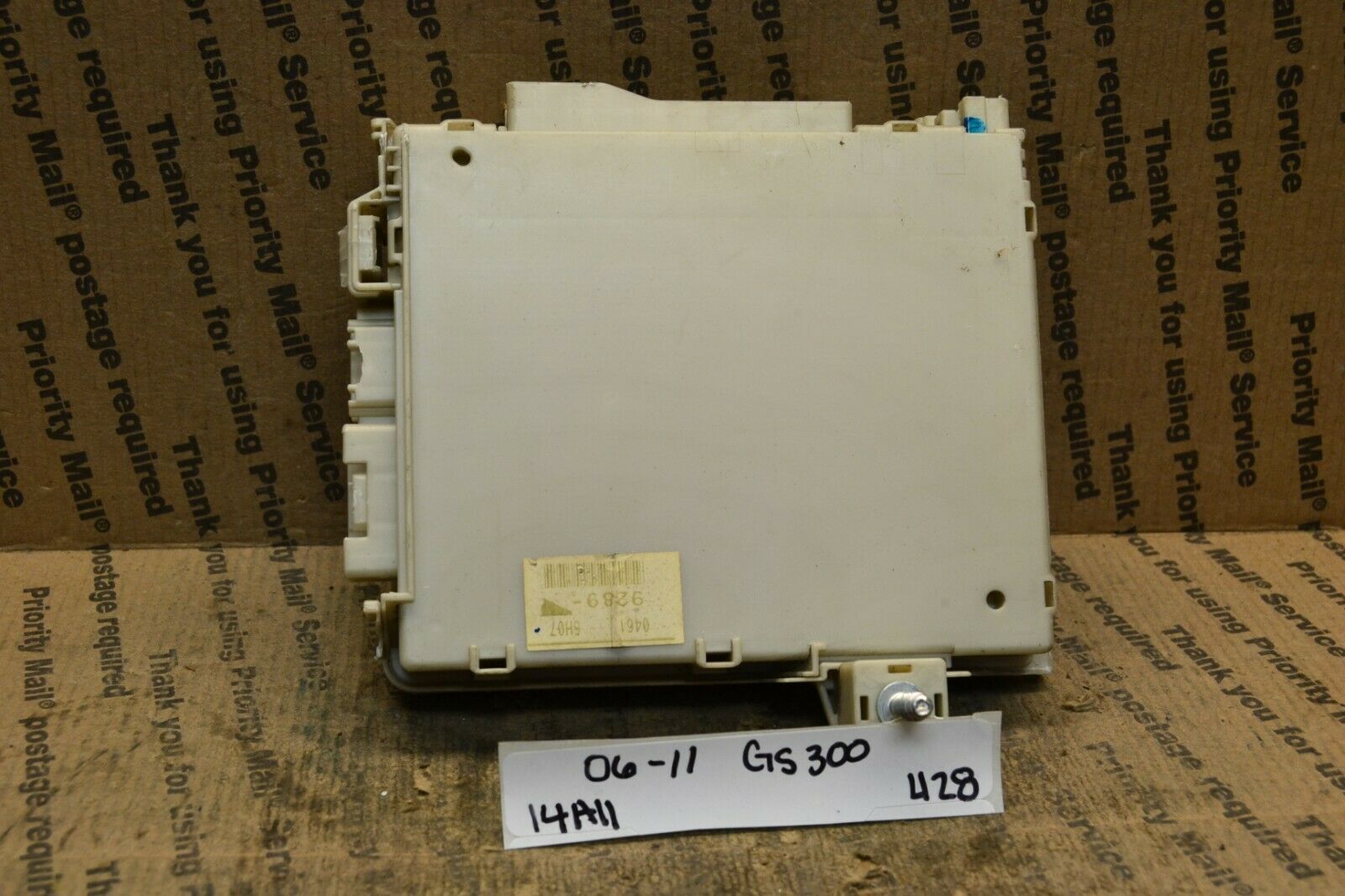 06-11 Lexus GS300 Fuse Box Junction OEM 8267030230 Module 428-14a11 - $4.99