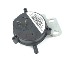 Lennox 9370VO-HS-0045  Furnace Air Pressure Switch 101231-01 -0.40 PF us... - $23.38