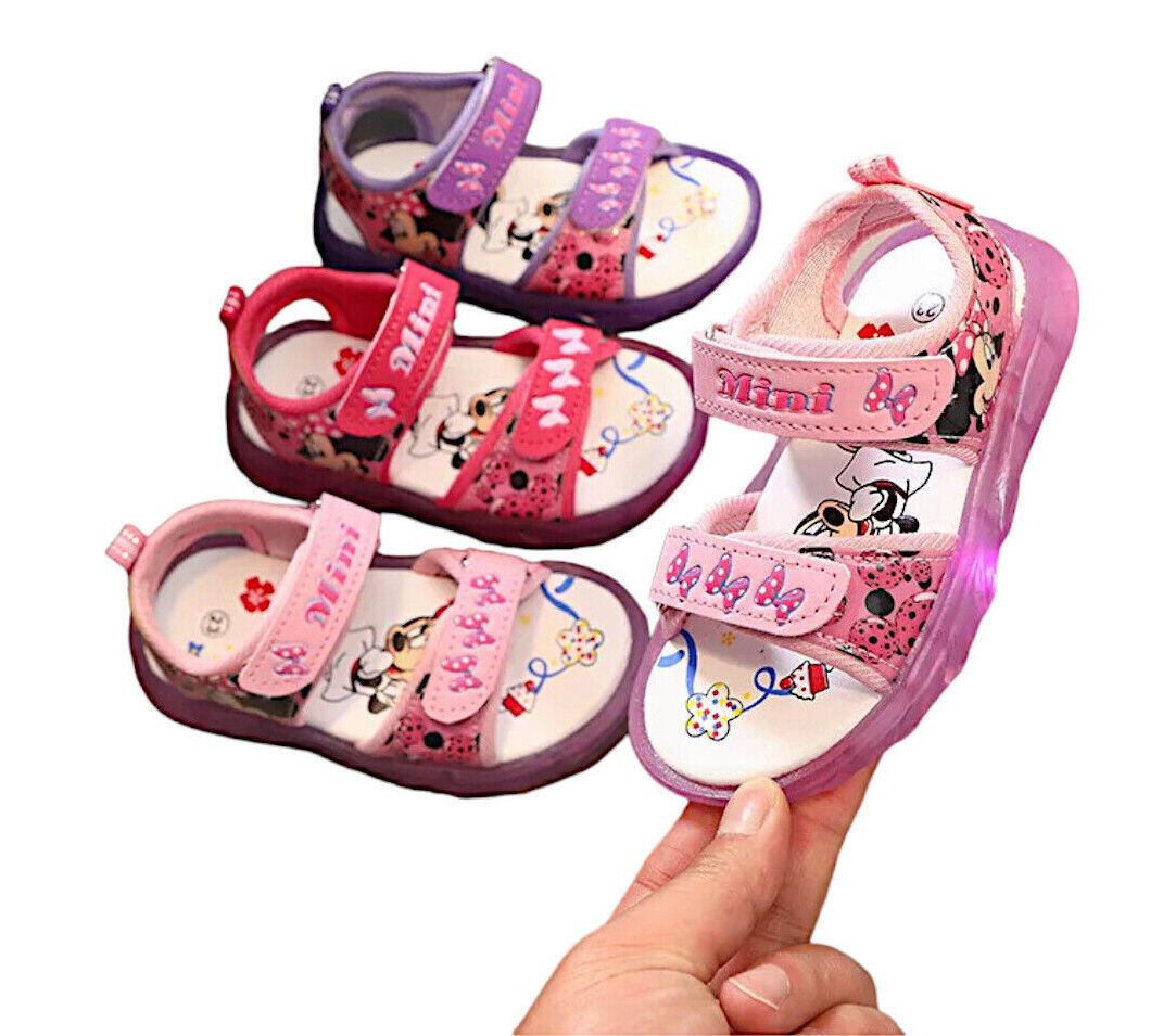 Primary image for Minnie Mouse Girls LED Light Sandals Open Toe Toddler Beach Shoes Kids Flip Flop