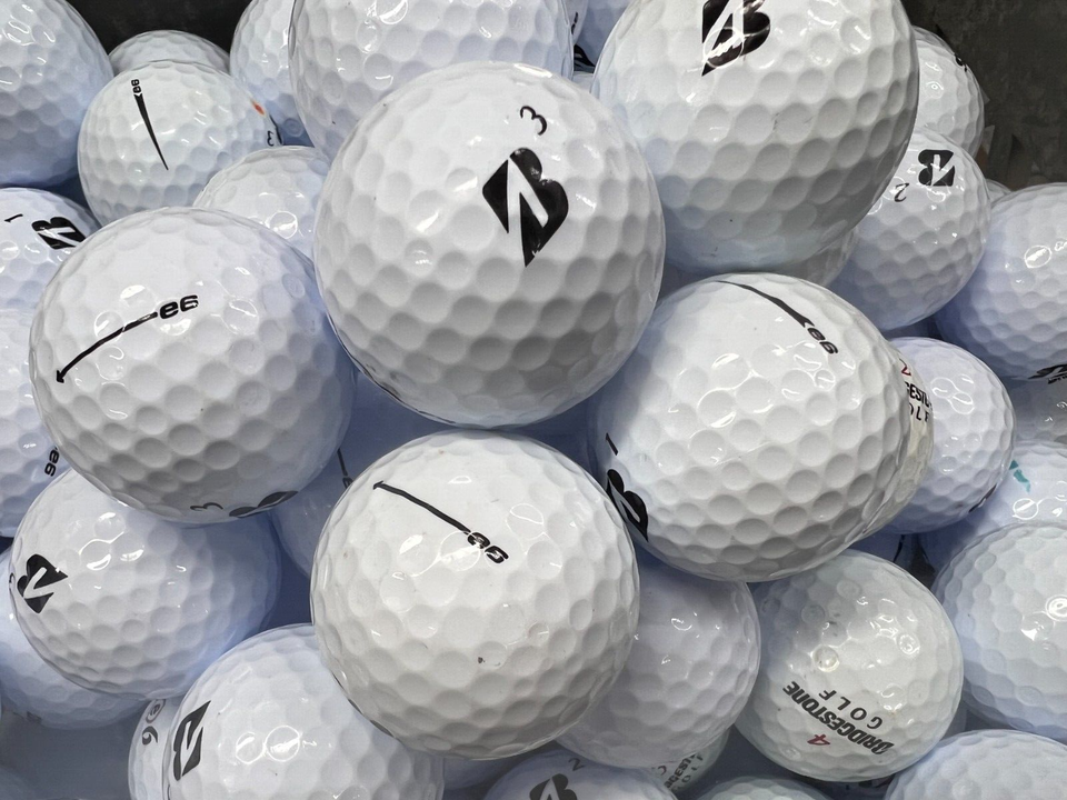 12 Near Mint Bridgestone E6  AAAA Used Golf Balls - $16.40