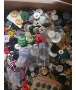 Vintage over 2 Lbs Old Mixed Lot of Sewing Buttons for Crafts Etc. Pearly - $18.05