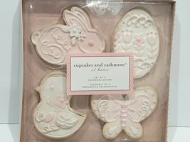 Cupcakes &amp; Cashmere Shabby Chic Easter Faux Clay Dough Cookie Tier Tray Decor - £27.96 GBP