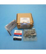 Johnson T-4756-202 Pneumatic Thermostat Dual Setting Direct Acting Vertical - $173.51 CAD