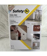 Safety 1st Tool Free Kitchen Safety Kit, 11 Pieces, White - $19.22 CAD