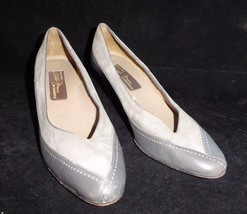 9 N Narrow Vintage Made Italy Sesto Meucci Gray Leather Suede 2.5&quot; Kitten Pumps - £23.49 GBP