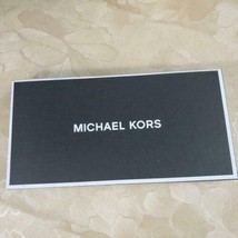 Michael Kors Billfold Wallet Box Set White Gray Logo 36H1LGFF1B NIB $178... - £46.68 GBP