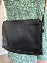 Vintage Leather Crossbody Wilson Leather Black Cross Body Bag - £22.94 GBP