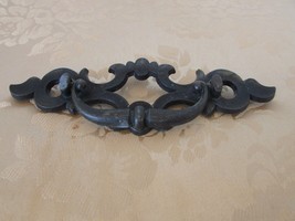 Vintage 6.5&quot; Long Antique Drawer Pull Antique Brass No. 8 51 - £3.05 GBP