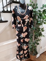 Forever 21 Women&#39;s Black Floral 100% Rayon V-Neck 3/4 Sleeve Jumpsuit Si... - $27.72