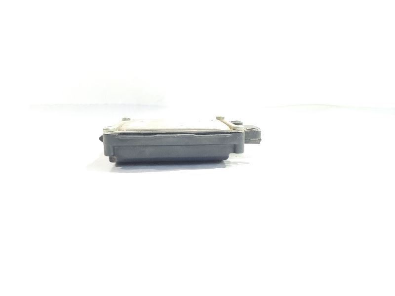 2018 Maserati Levante OEM Right Blind Spot Monitoring Radar  Item image 4
