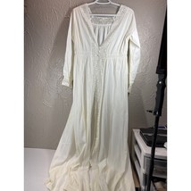 Miss Elaine Semi Sheer Ivory Lace Trim Robe Peignoir Lingerie Nightgown ... - $932.02 MXN