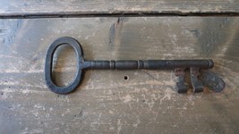 Antique Iron Skeleton Key 6 3/4&quot; - £77.54 GBP