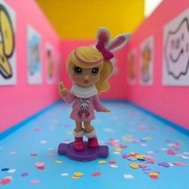 Hayden Party Pop Teenies Figure Toy Pink Shirt about 3&quot; tall Preowned  - $10.88