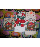 NEW OLD STOCK APPLE THEMED KITCHEN TOWELS AND POTHOLDER FARMHOUSE STUDIO... - €13,06 EUR