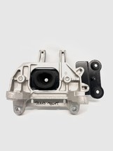2018-2024 Nissan Kicks S 1.6L RH Passenger Right Frame Transmission Moun... - €101,93 EUR