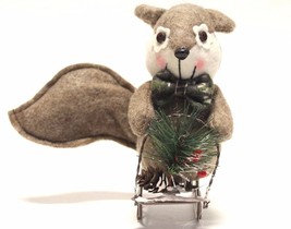 5.5&quot; PLUSH HOLIDAY WOODLAND FRIENDS SQUIRREL CHRISTMAS TABLETOP HOLIDAY ... - £7.89 GBP