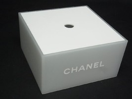 CHANEL Makeup Vanity Storage Box Cotton Pads CASE White Novelty Rare Ｗ13... - £78.30 GBP