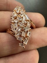 585 14K RG Stamped Confetti Baguettes Sparkle Size 7 Ring - $745.50 MXN
