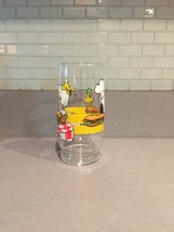 Vintage 1965 Peanuts Snoopy and Woodstock Collectible Glass image 3