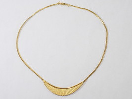 Vintage Avon Gold Tone Necklace Woven Flat Rope Chain w/ Drop Collar Center - £10.12 GBP