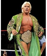 RIC FLAIR 8X10 PHOTO WRESTLING PICTURE WWF  - £3.88 GBP