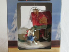 Vtg Westmar 1997 Mouse living in House Boot Christmas Ornament Shoveling Snow - £10.38 GBP