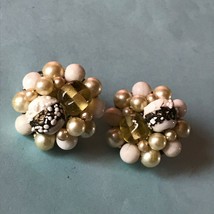 Vintage Japan Marked White w Pale Yellow Cluster Bead Round Clip Earrings – one  - £9.72 GBP