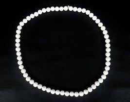 Vintage Costume Jewelry, White Multifaceted Plastic Beads, Strand Neckla... - $12.69