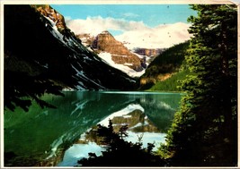 Lake Louise Banff National Park Alberta Canada Postcard PC145 - £3.74 GBP