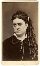 Circa 1880&#39;S Antique Cdv Of A Woman In Victorain Clothes Who Looks Annoyed - £8.17 GBP