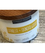 Candle-Lite Essential Elements 14.75 Oz Vanilla &amp; Sandalwood Jar Candle ... - $515.01 MXN