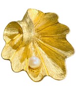 Vintage Signed BSK Brooch Pin Faux Pearl Gold Tone Leaf W/ Pearl - $460.26 MXN